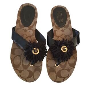 Coach Suki Fringe SZ 6B Sandals Flower Signature Thong Flip Flop Brown Y2K Style
